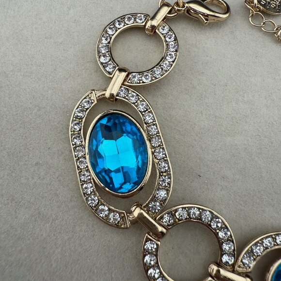 Gold-Tone Crystal Bracelet With Blue Glass Stones & Linked Oval Design By Isis C - Picture 4 of 7